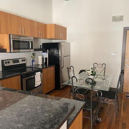 Charming 2 Bedroom Apartment Near Vcu Richmond Esterno foto