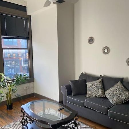 Charming 2 Bedroom Apartment Near Vcu Richmond Esterno foto